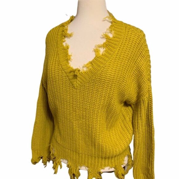 Love Tree Sweater Size Small - Picture 2 of 6